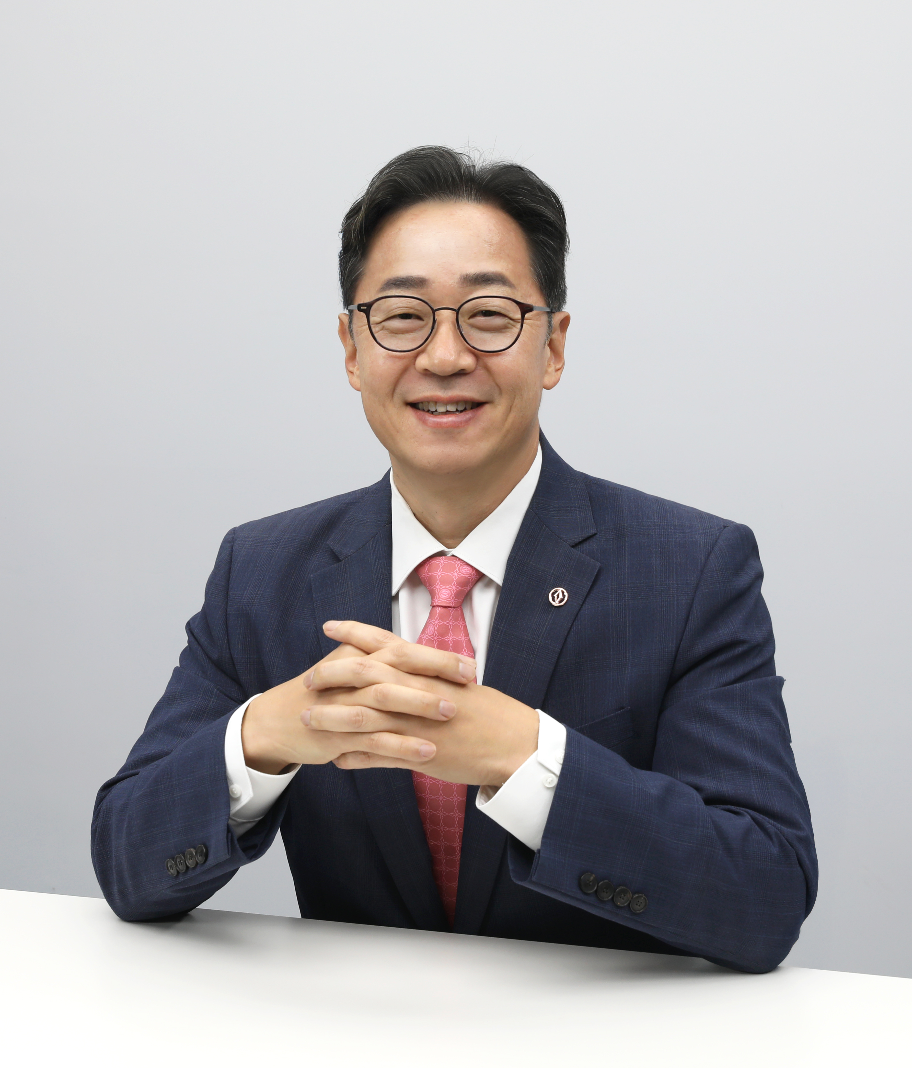 CEO image