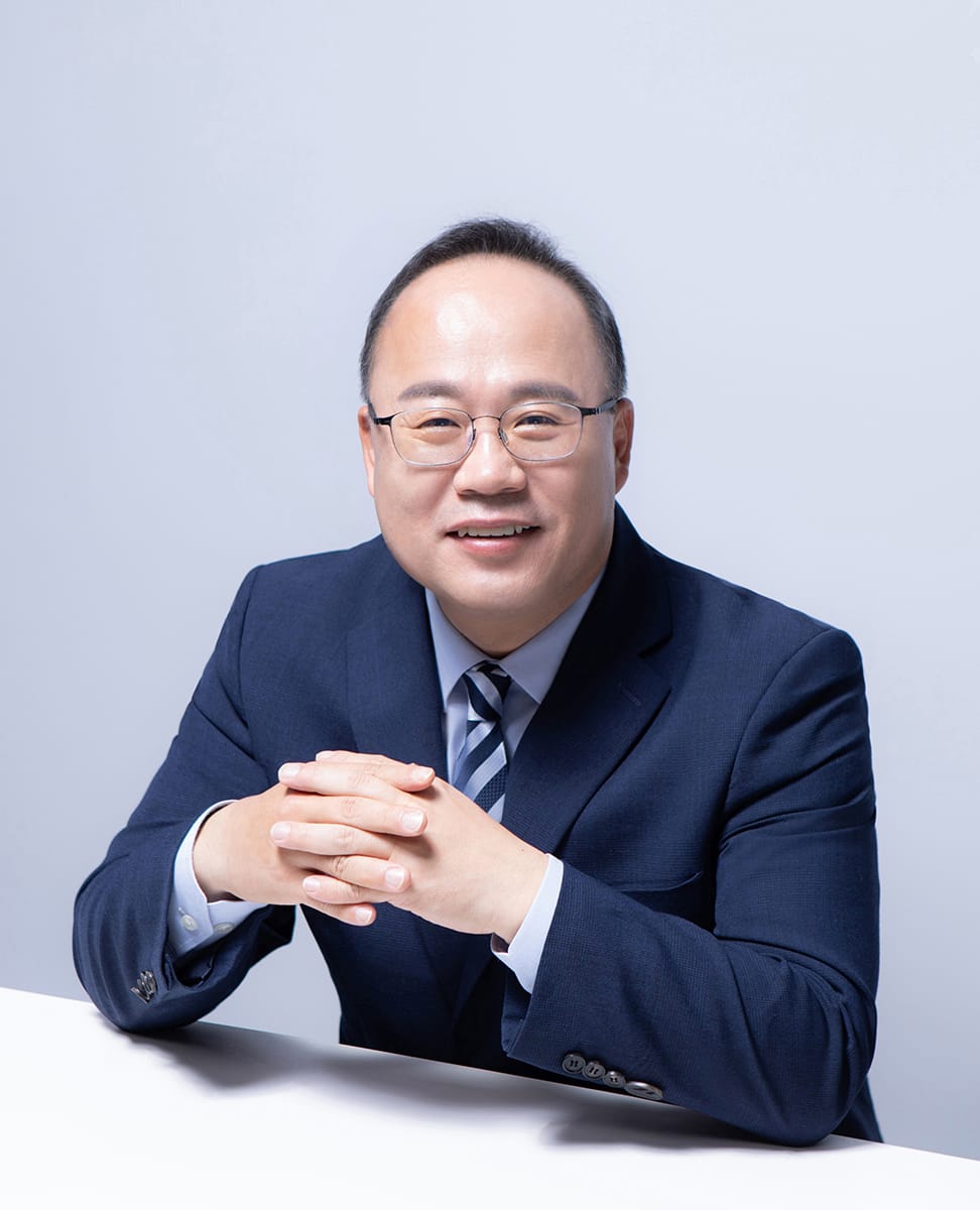 CEO image